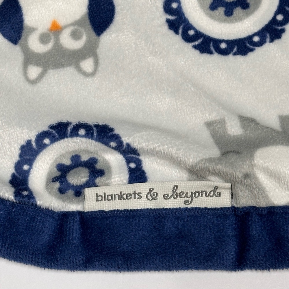 Blankets and Beyond Baby Blanket Navy Blue Gray White Owls Elephants Soft 31x27" - Picture 5 of 11